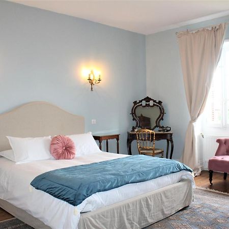 Bed and Breakfast La Source Availles-Limouzine Екстер'єр фото