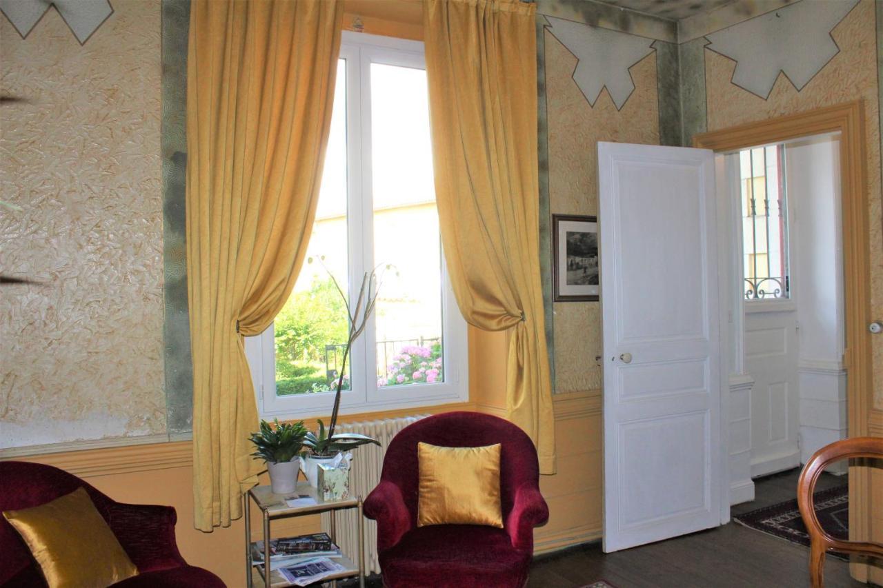 Bed and Breakfast La Source Availles-Limouzine Екстер'єр фото