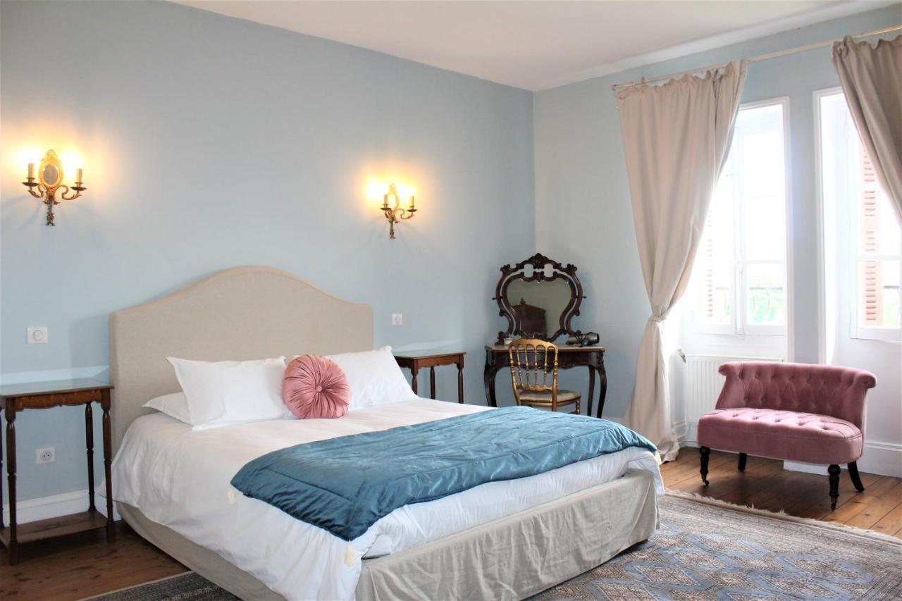 Bed and Breakfast La Source Availles-Limouzine Екстер'єр фото