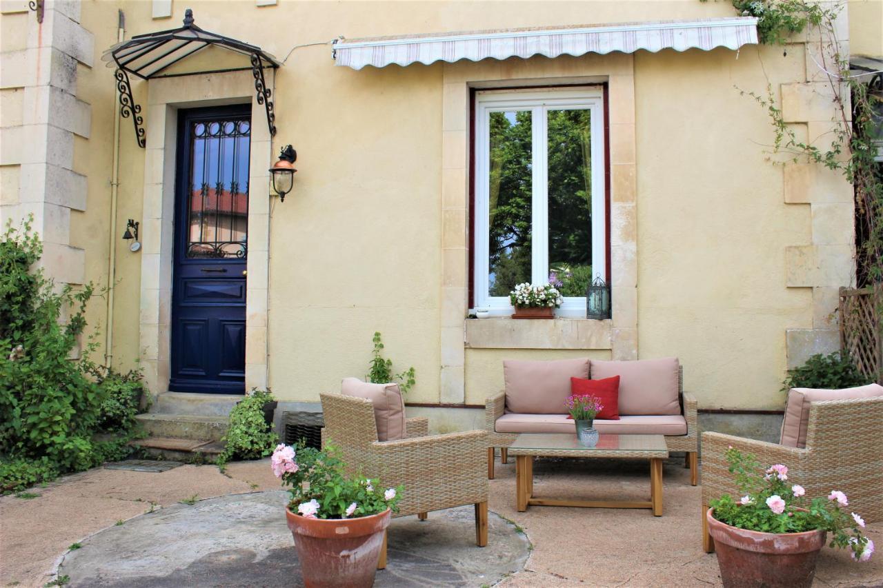 Bed and Breakfast La Source Availles-Limouzine Екстер'єр фото